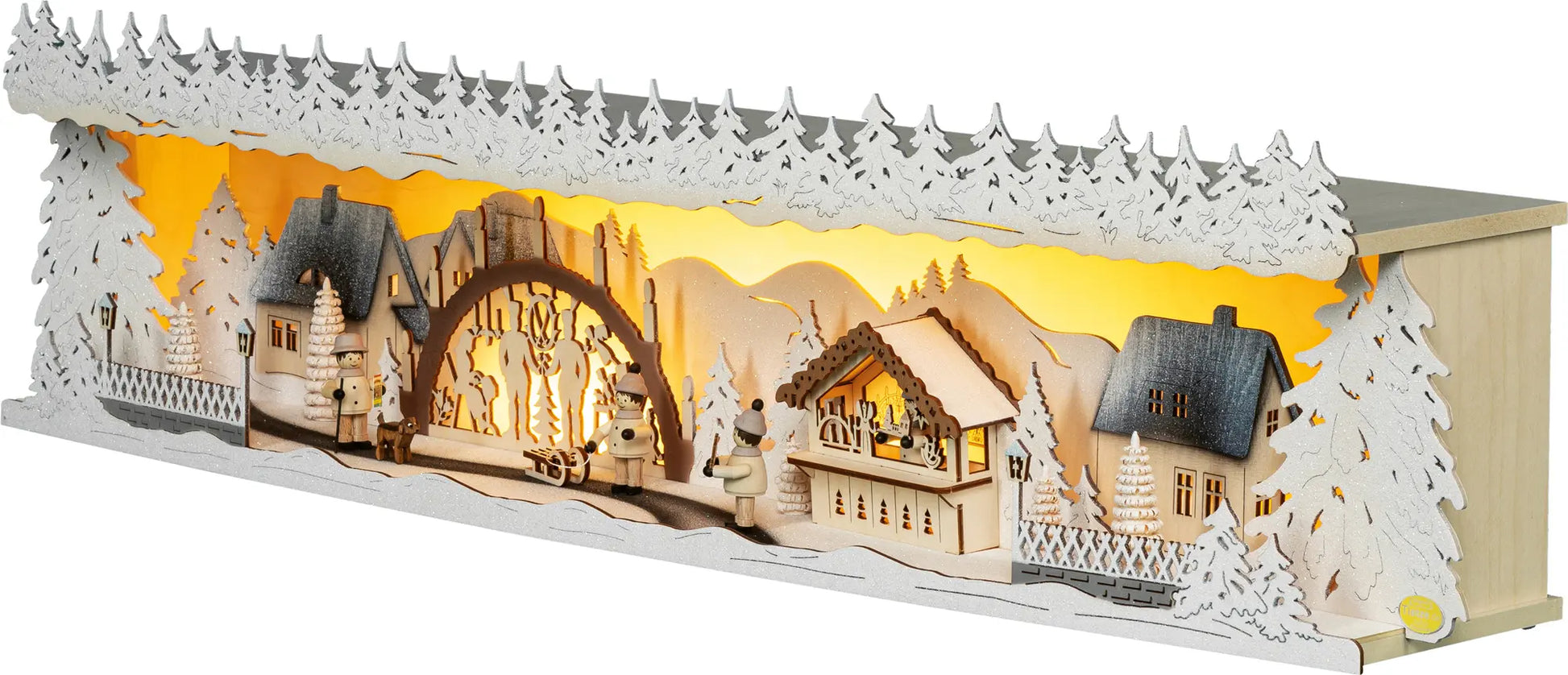LED Panorama Schwibbogenerhöhung "Weihnachtsidylle" beschneit – 45° Ansicht von links