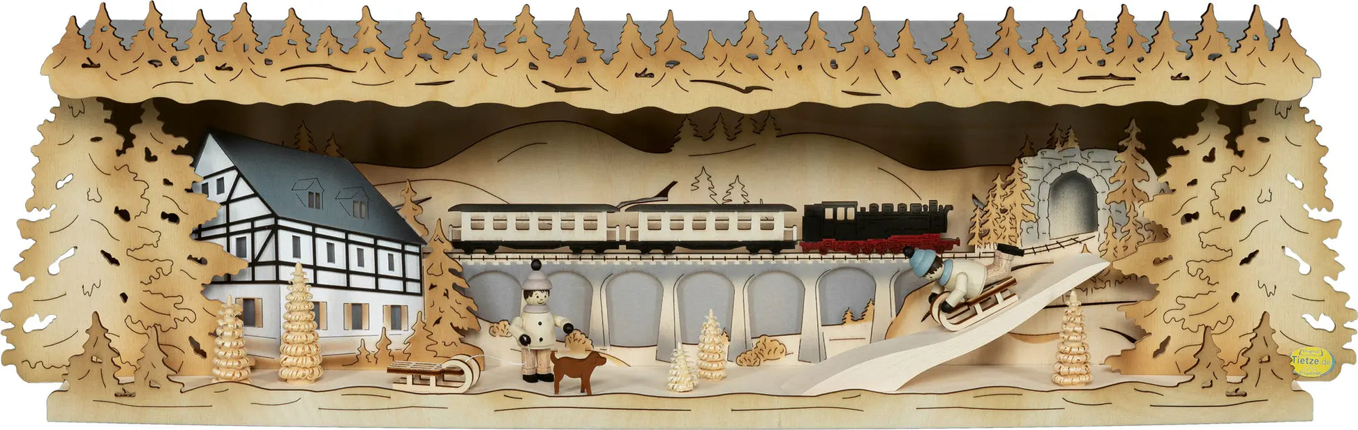 LED Panorama Schwibbogenerhöhung "Winterland Erzgebirge" – Frontal unbeleuchtet